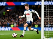 1-0，19岁英格兰新星一剑封喉，助热刺终结英超两连败并逼近前十的简单介绍