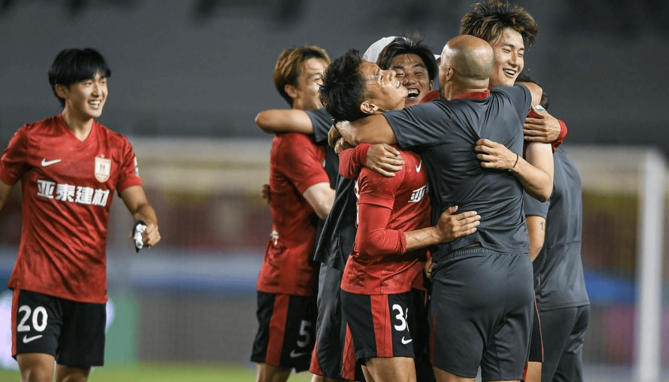 关于一场2-1绝杀，让中国队争冠起死回生，还送亚洲冠军2连败垫底出局的信息