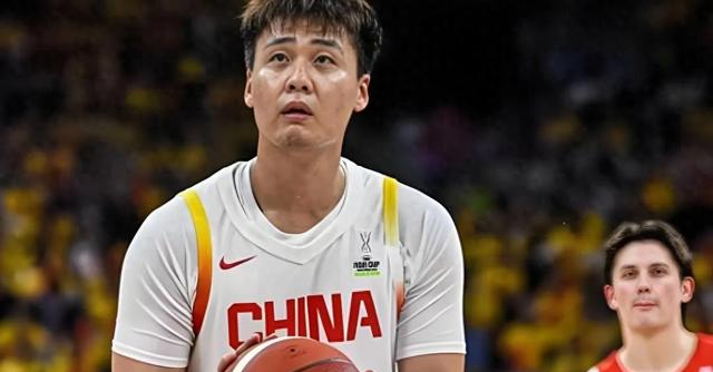 开云体育-男篮热身赛回顾：赵睿13分4助攻，中国3分惜败巴西(男篮热身赛冲突视频)
